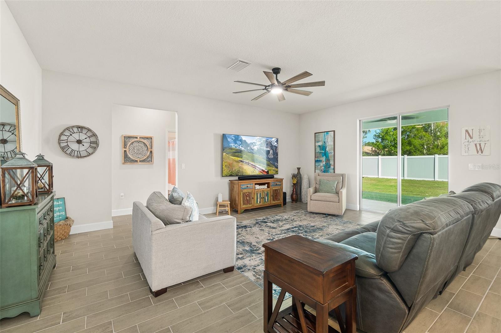 SEMINOLE WOODS - Residential