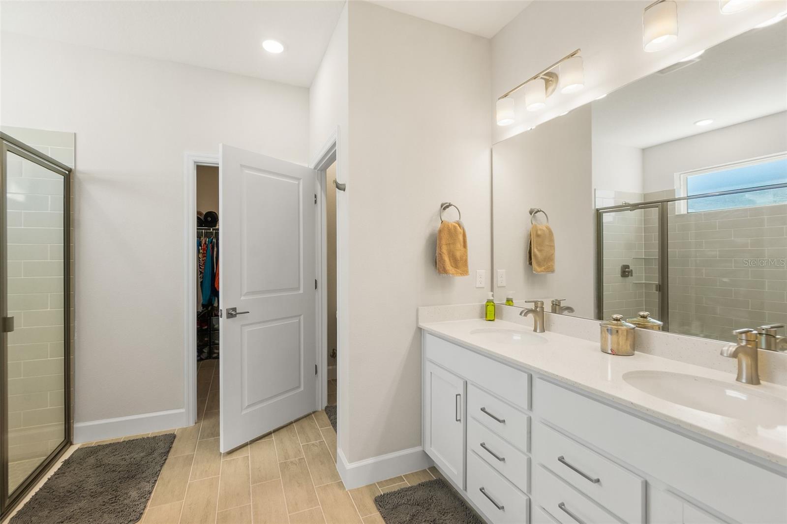 SEMINOLE WOODS - Residential