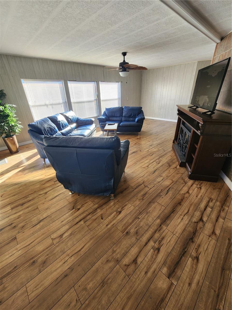BLUE JAY MOBILE HOME ESTATES CONDO - Residential