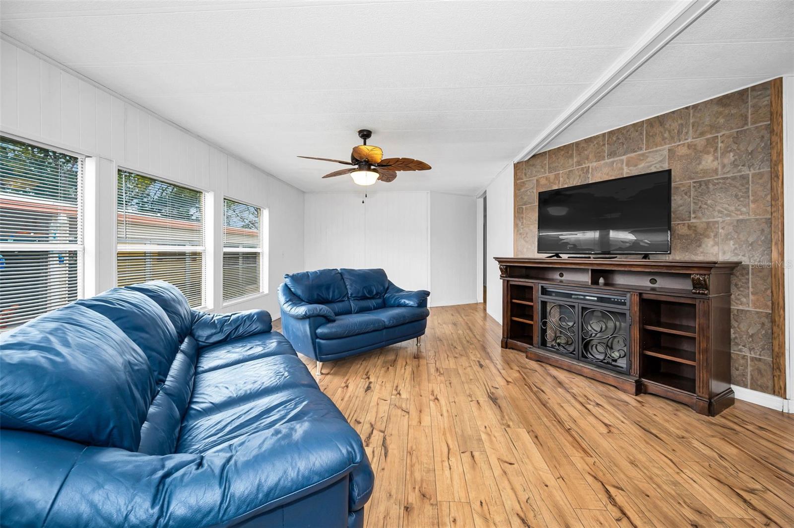 BLUE JAY MOBILE HOME ESTATES CONDO - Residential