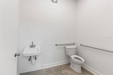 Tiny photo for 2623 S Us Highway 27, Clermont, FL 34711 (MLS # G5115980)