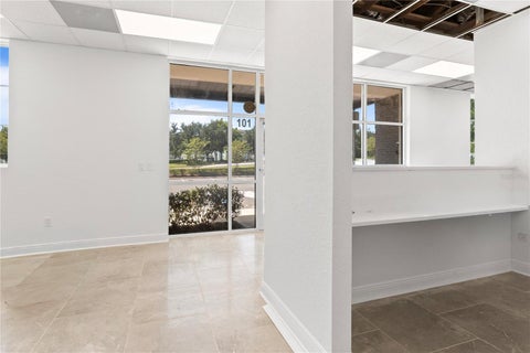 Tiny photo for 2623 S Us Highway 27, Clermont, FL 34711 (MLS # G5115980)