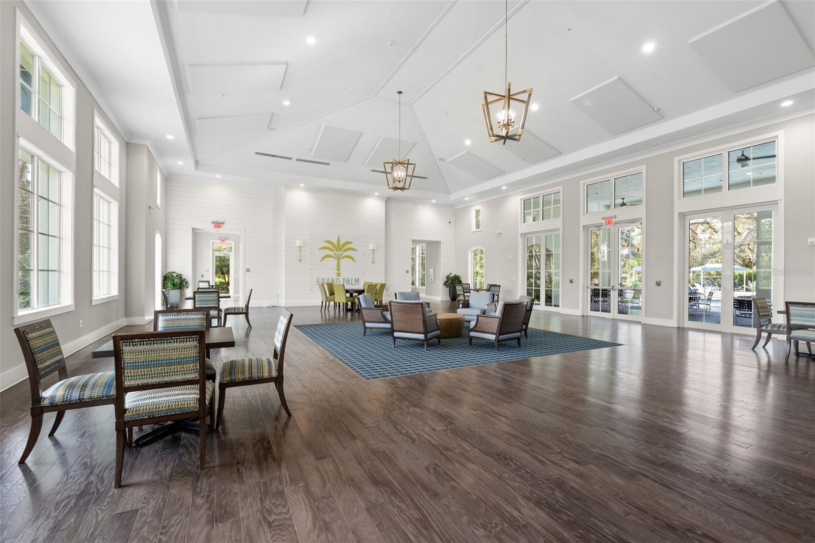 GRAND PALM - Residential