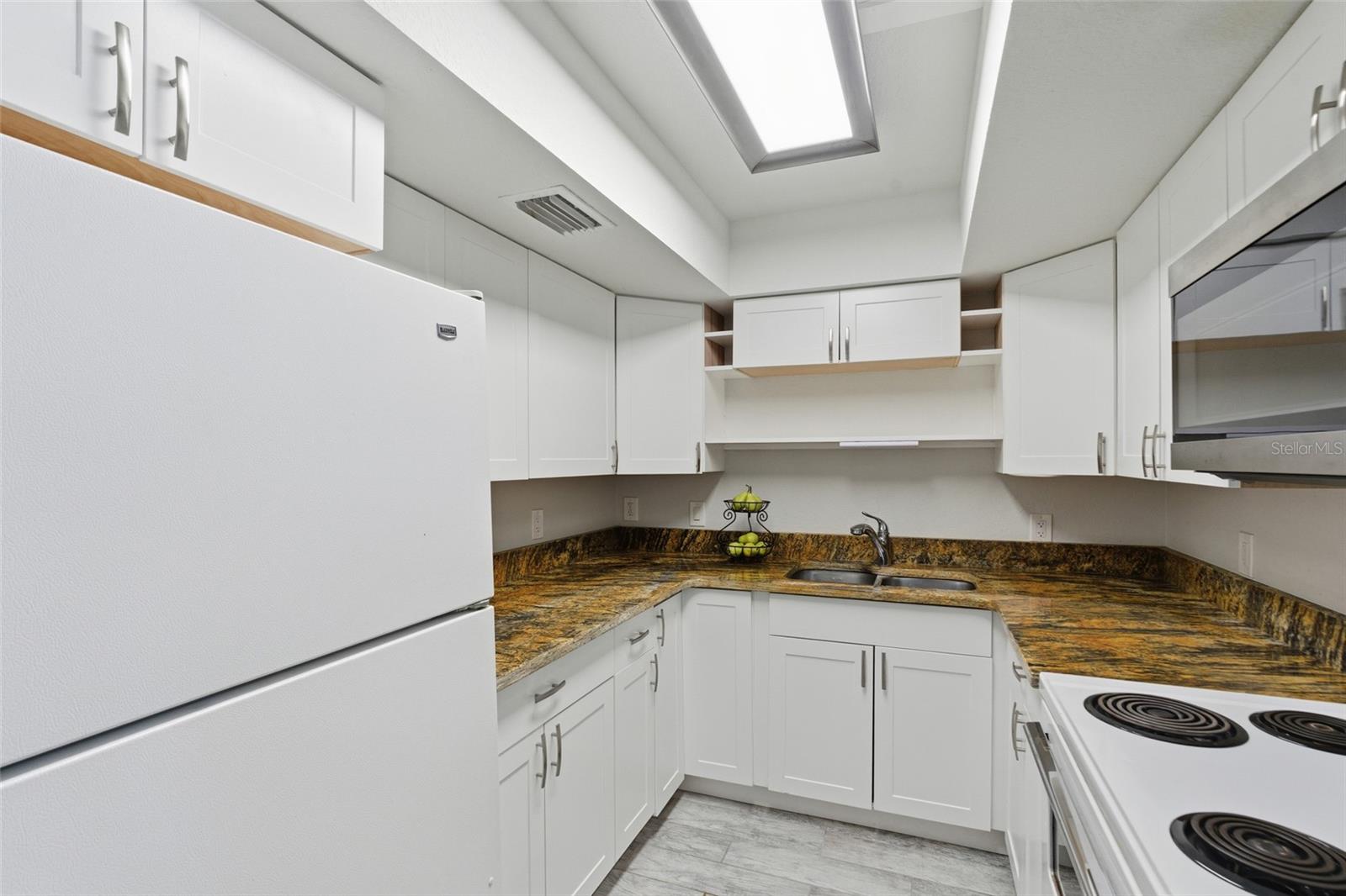 OXFORD HOUSE - Residential