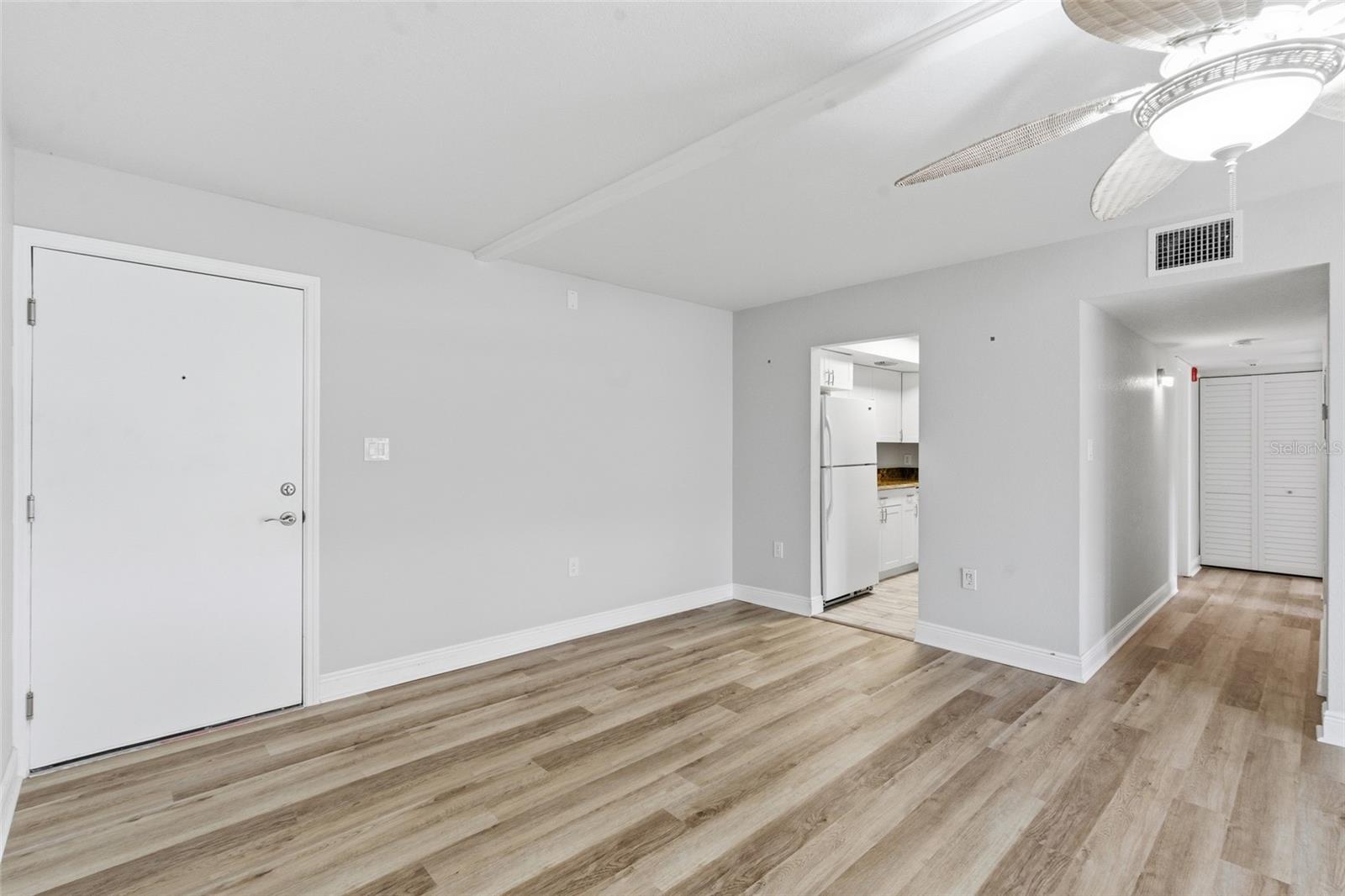 OXFORD HOUSE - Residential