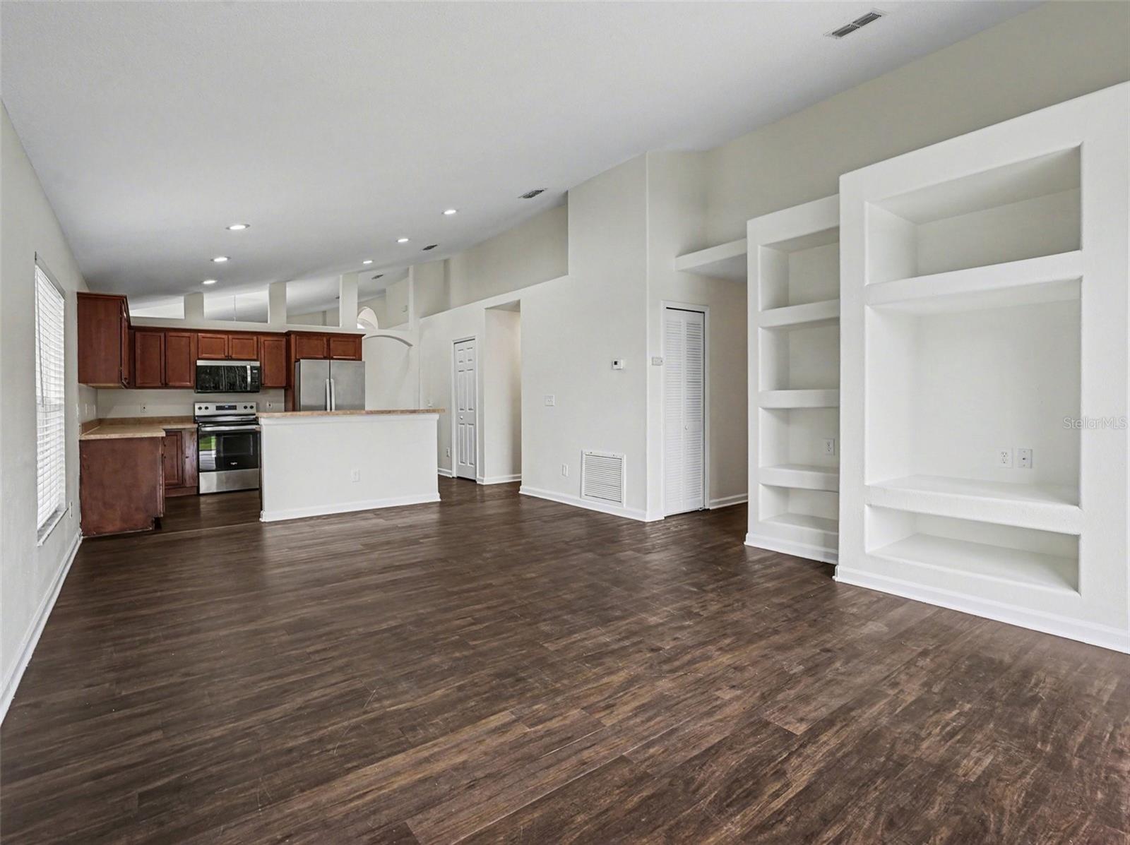 LAKE GLORIA PRESERVE PH 01B - Residential