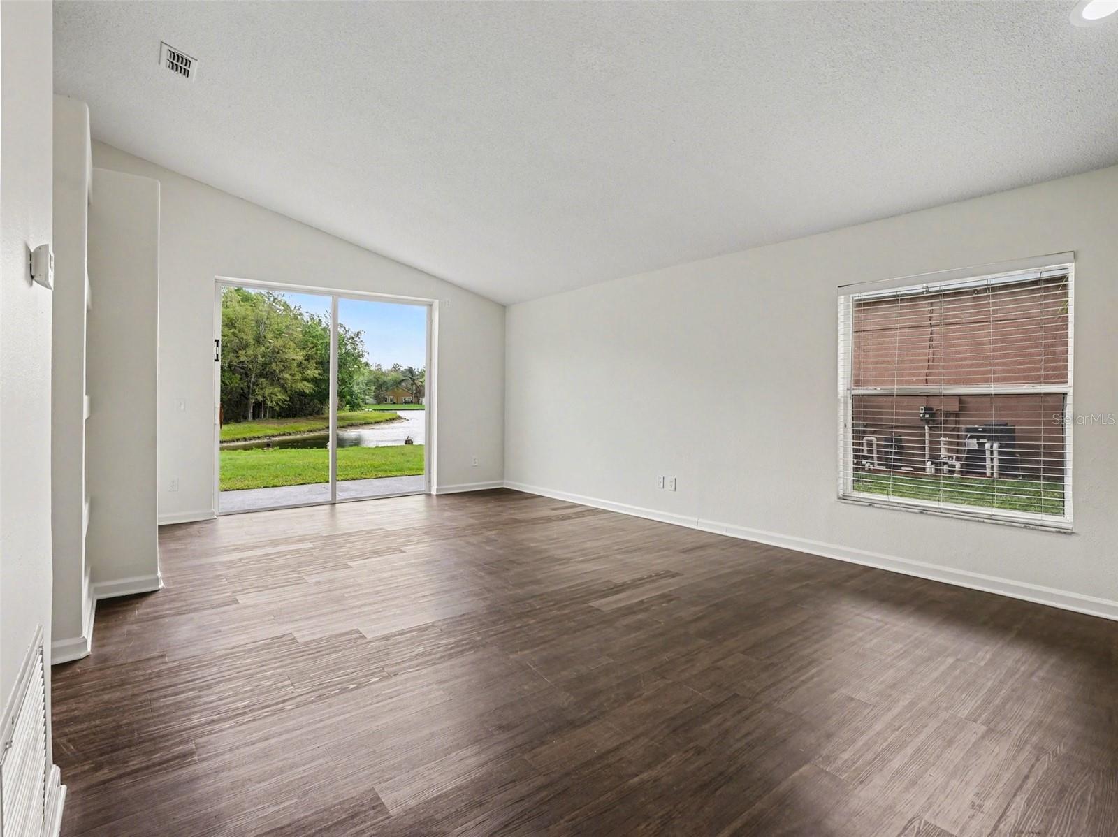 LAKE GLORIA PRESERVE PH 01B - Residential