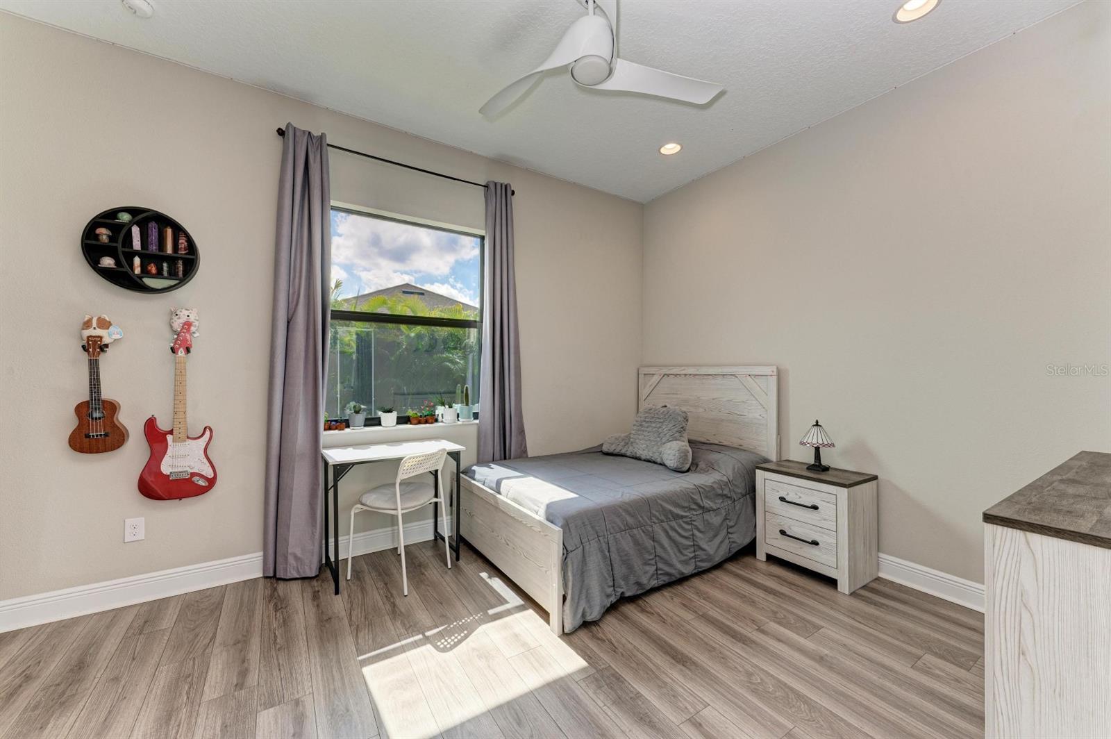 CROSSCREEK PH I SUBPH B & C - Residential