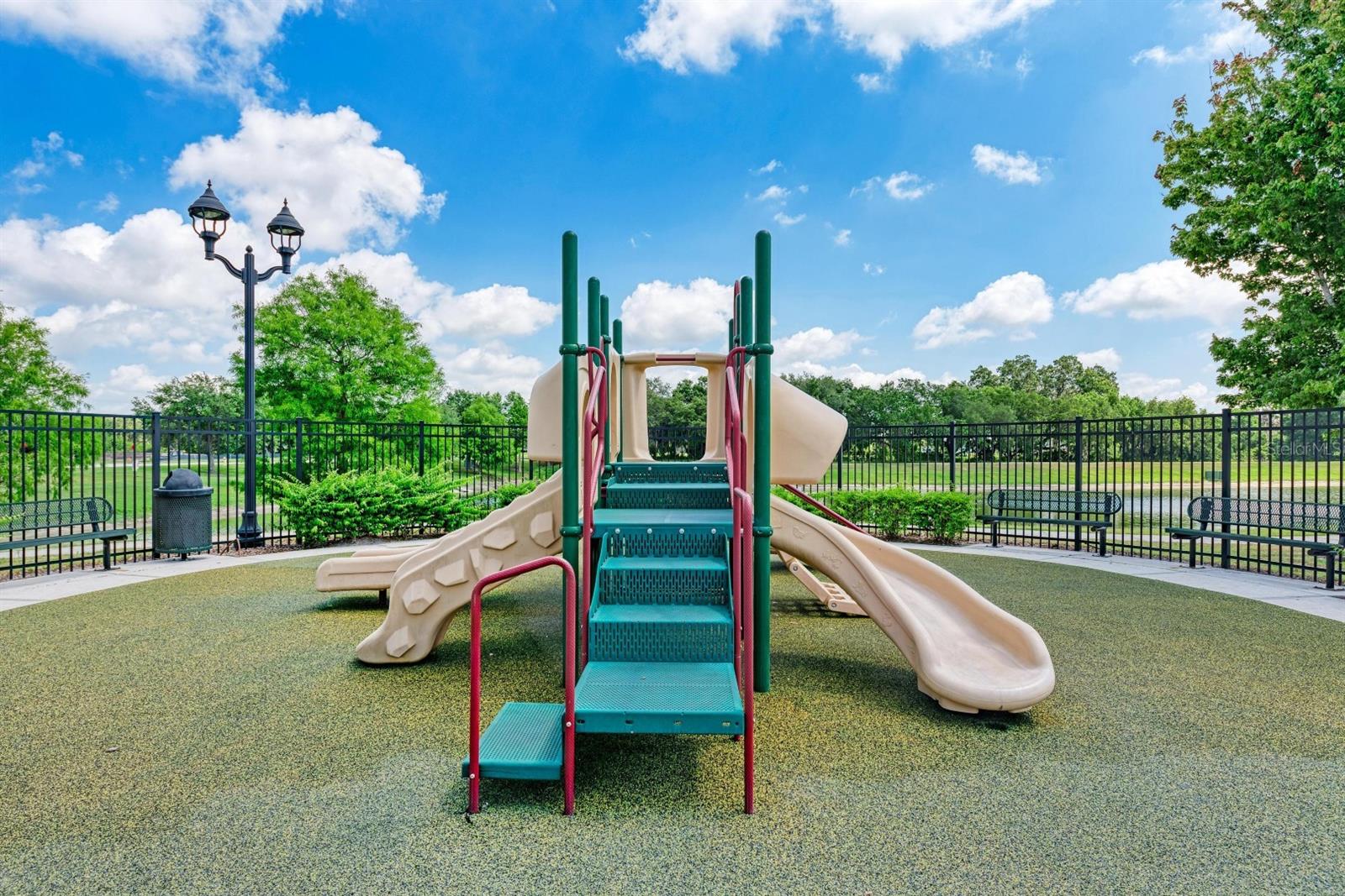 CROSSCREEK PH I SUBPH B & C - Residential