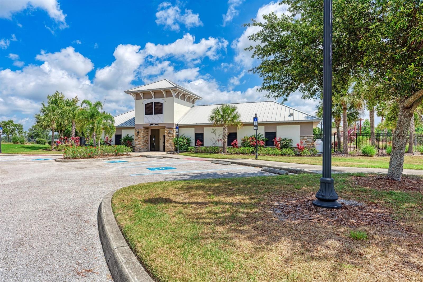 CROSSCREEK PH I SUBPH B & C - Residential