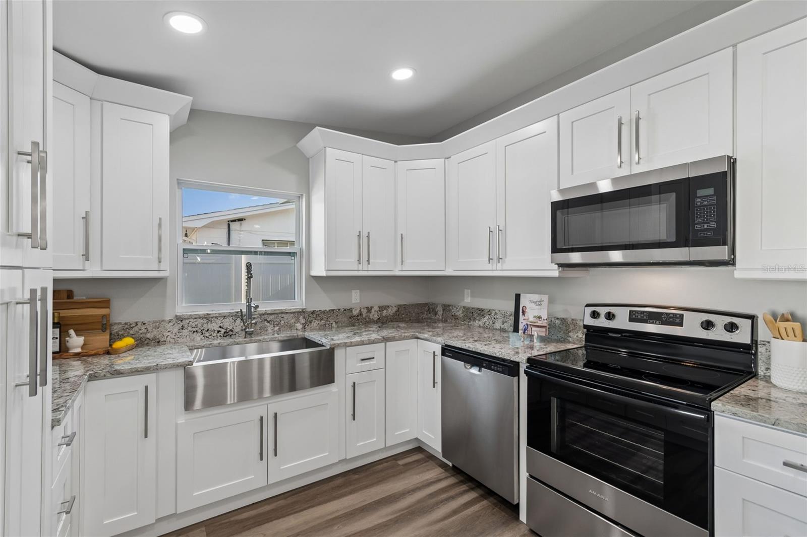HOLIDAY LAKE ESTATES - Residential