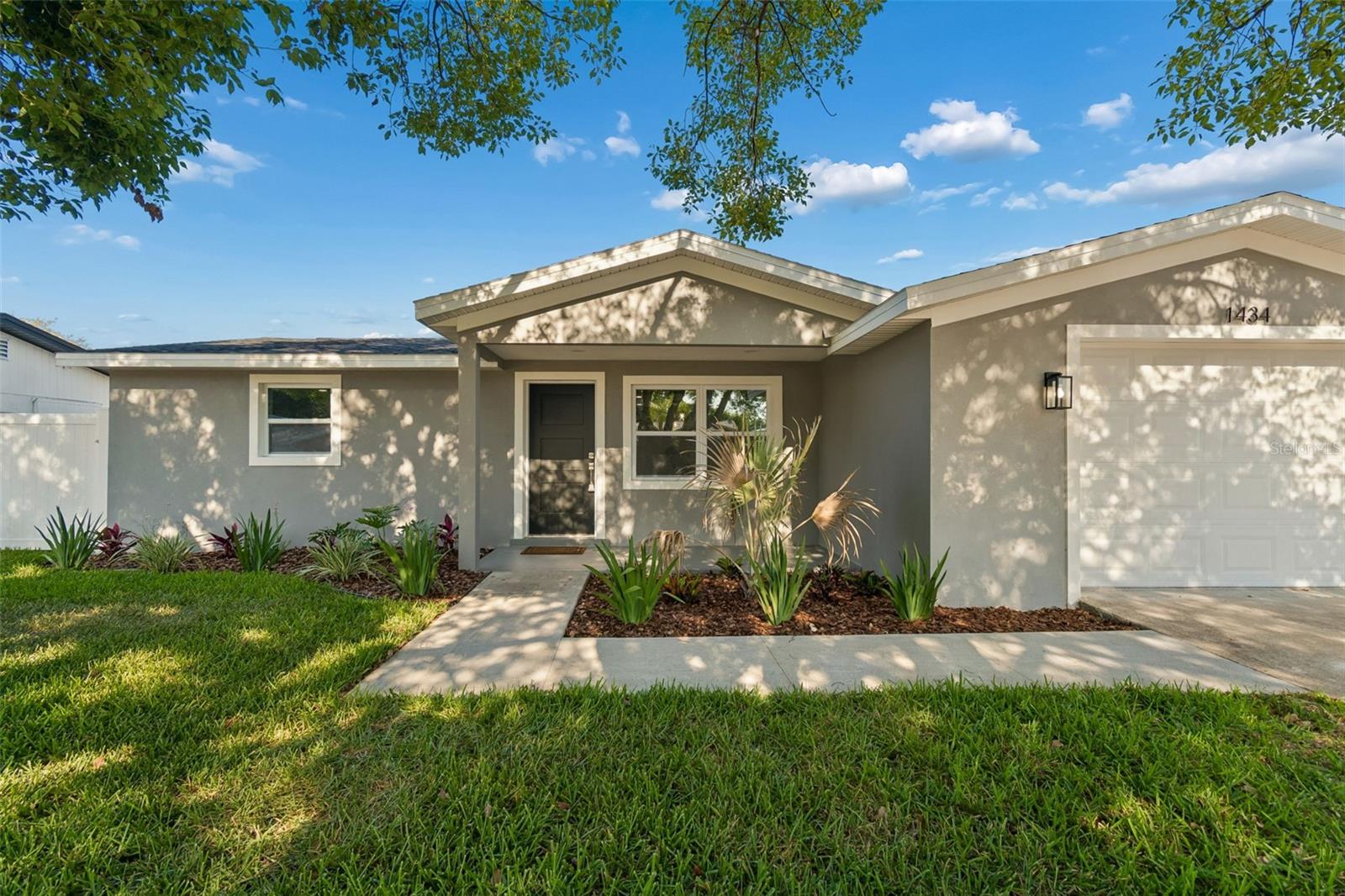 HOLIDAY LAKE ESTATES - Residential