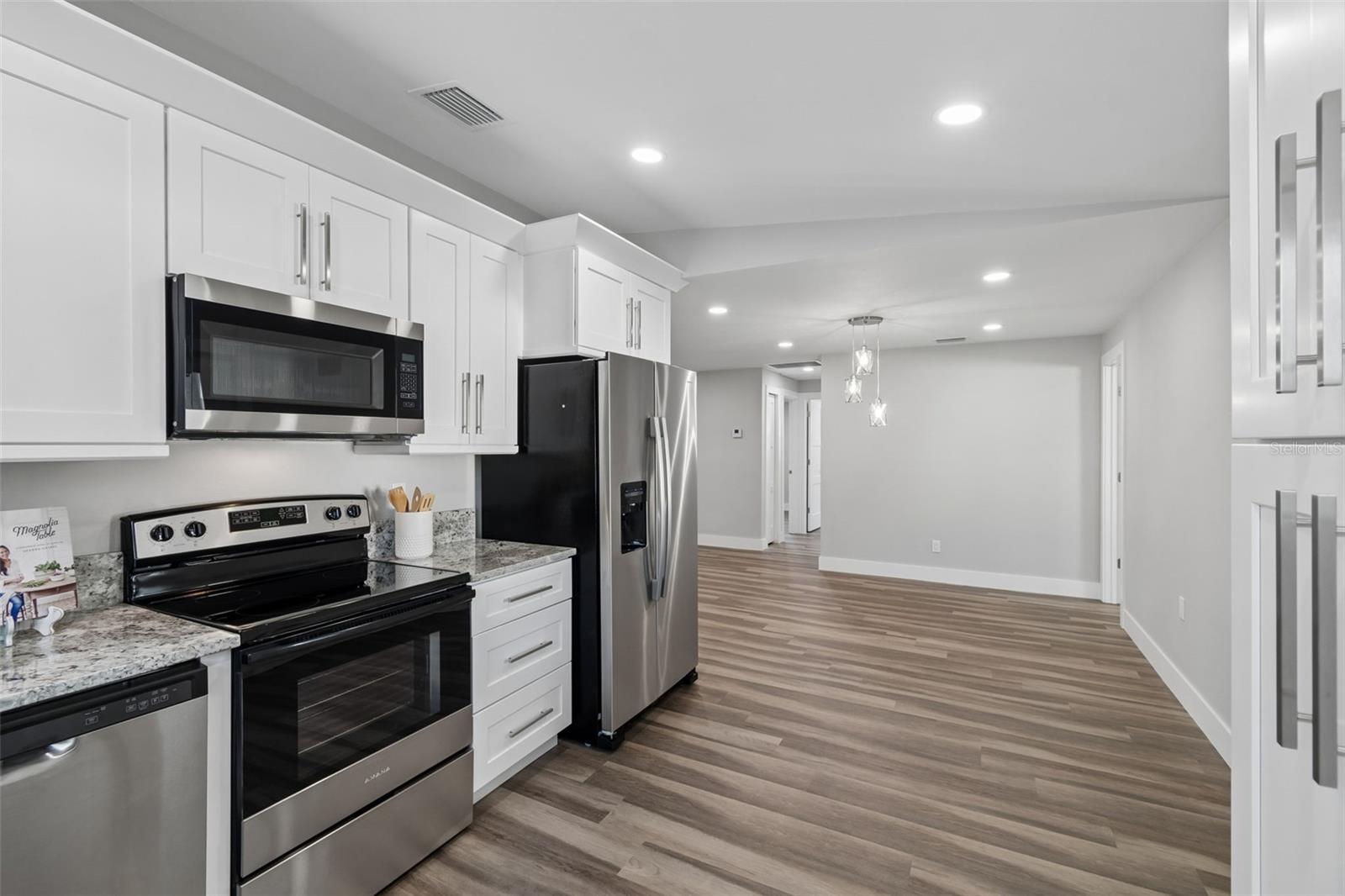 HOLIDAY LAKE ESTATES - Residential