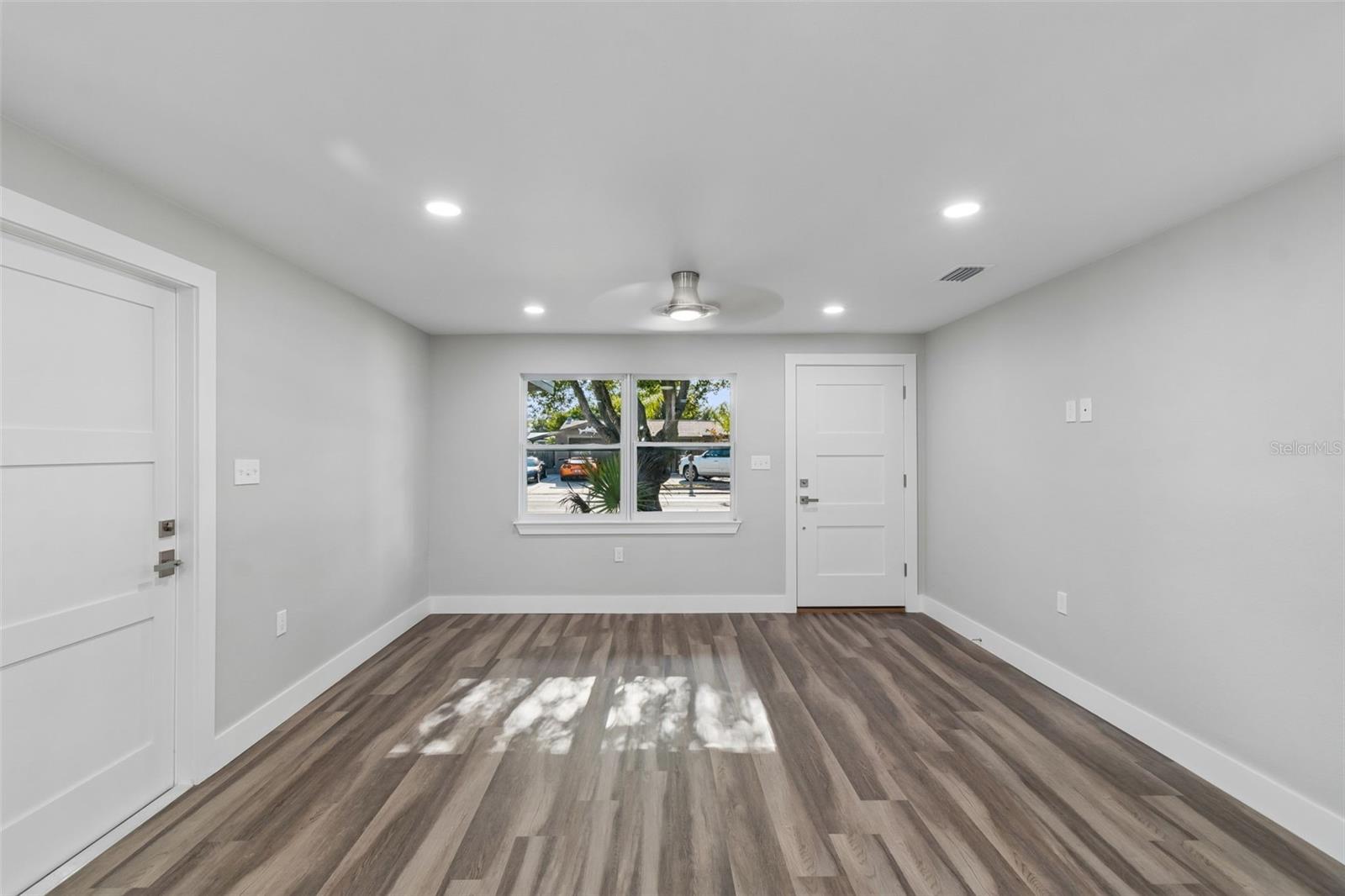 HOLIDAY LAKE ESTATES - Residential