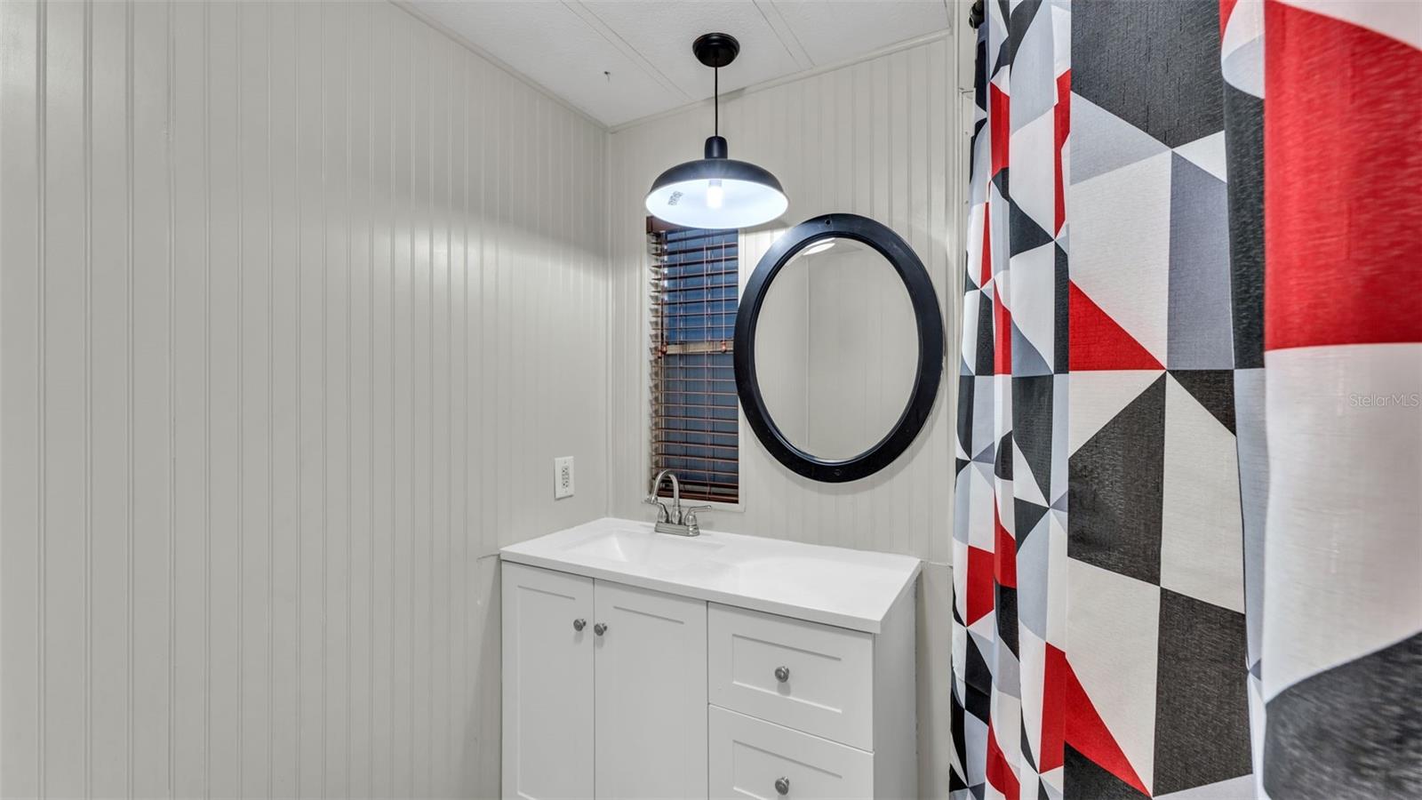 LAKESIDE HILLS ESTATES - Residential