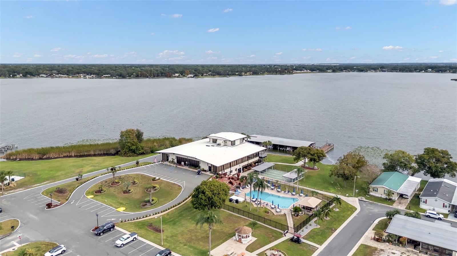 LAKESIDE HILLS ESTATES - Residential