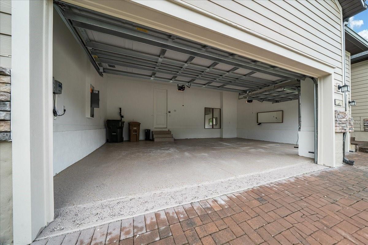 OAK HAMMOCK AT BELLECHASE - Residential