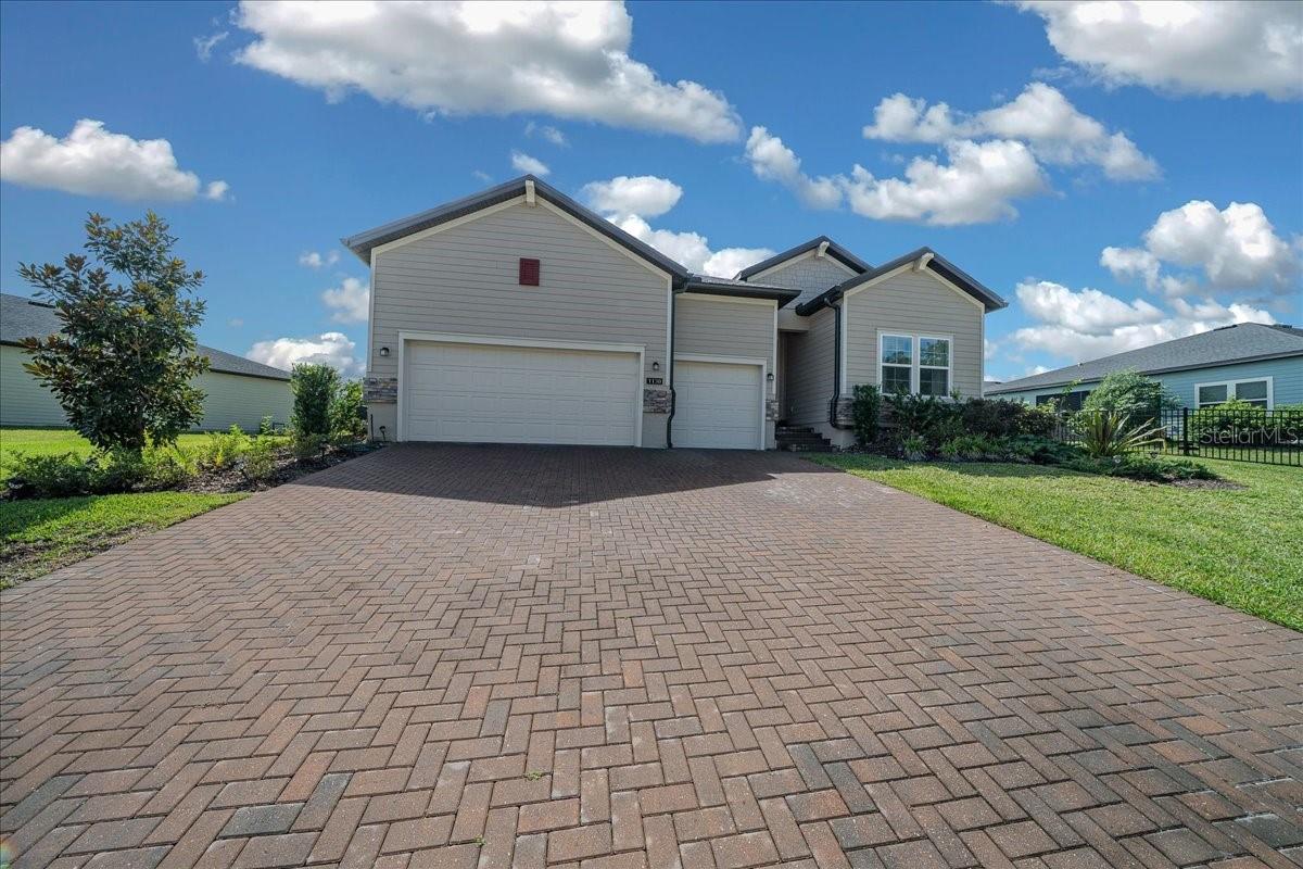 OAK HAMMOCK AT BELLECHASE - Residential