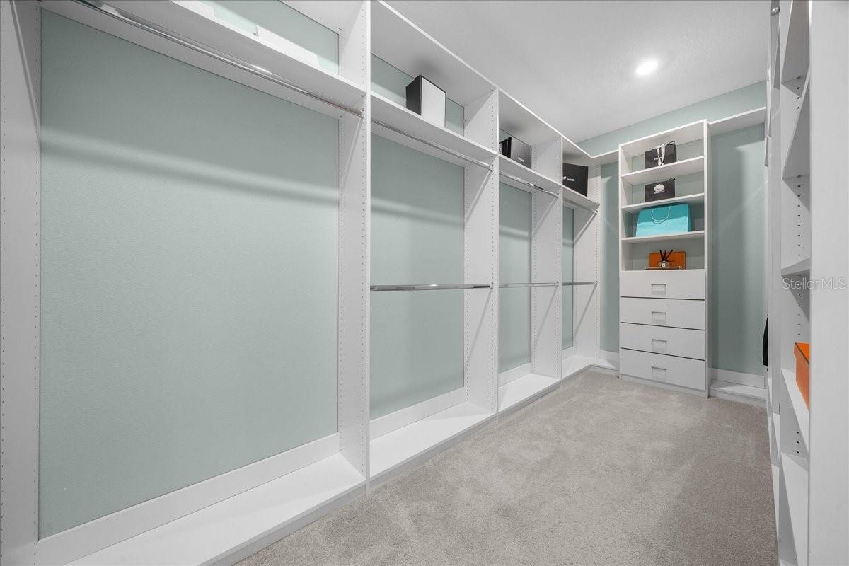 OAK HAMMOCK AT BELLECHASE - Residential