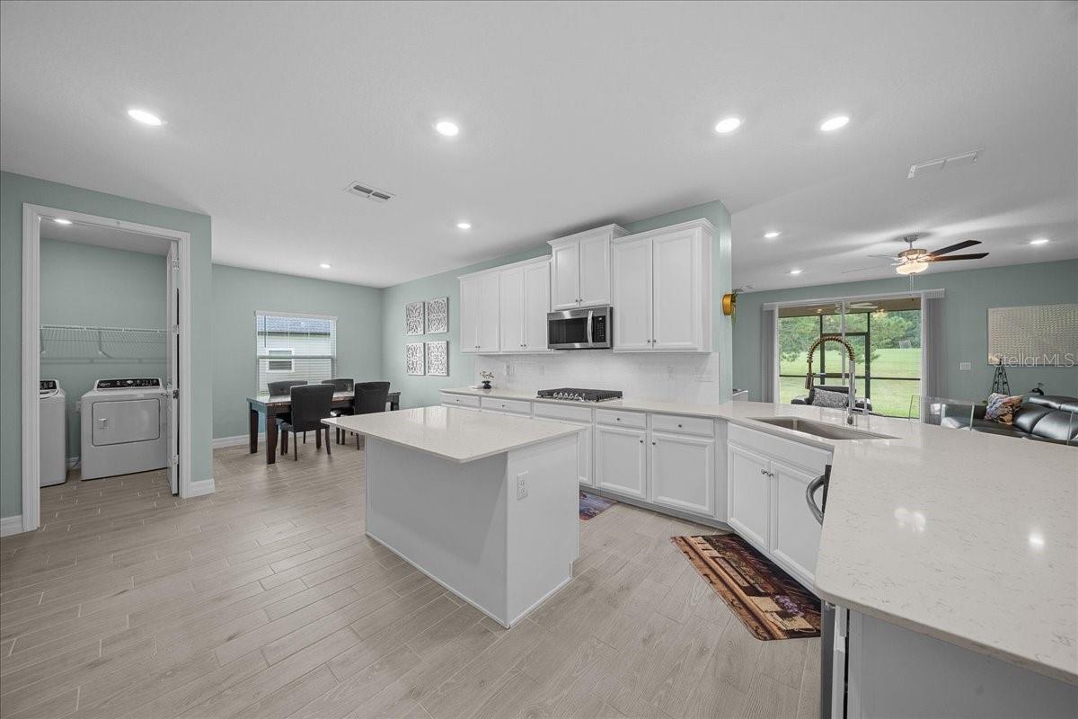 OAK HAMMOCK AT BELLECHASE - Residential