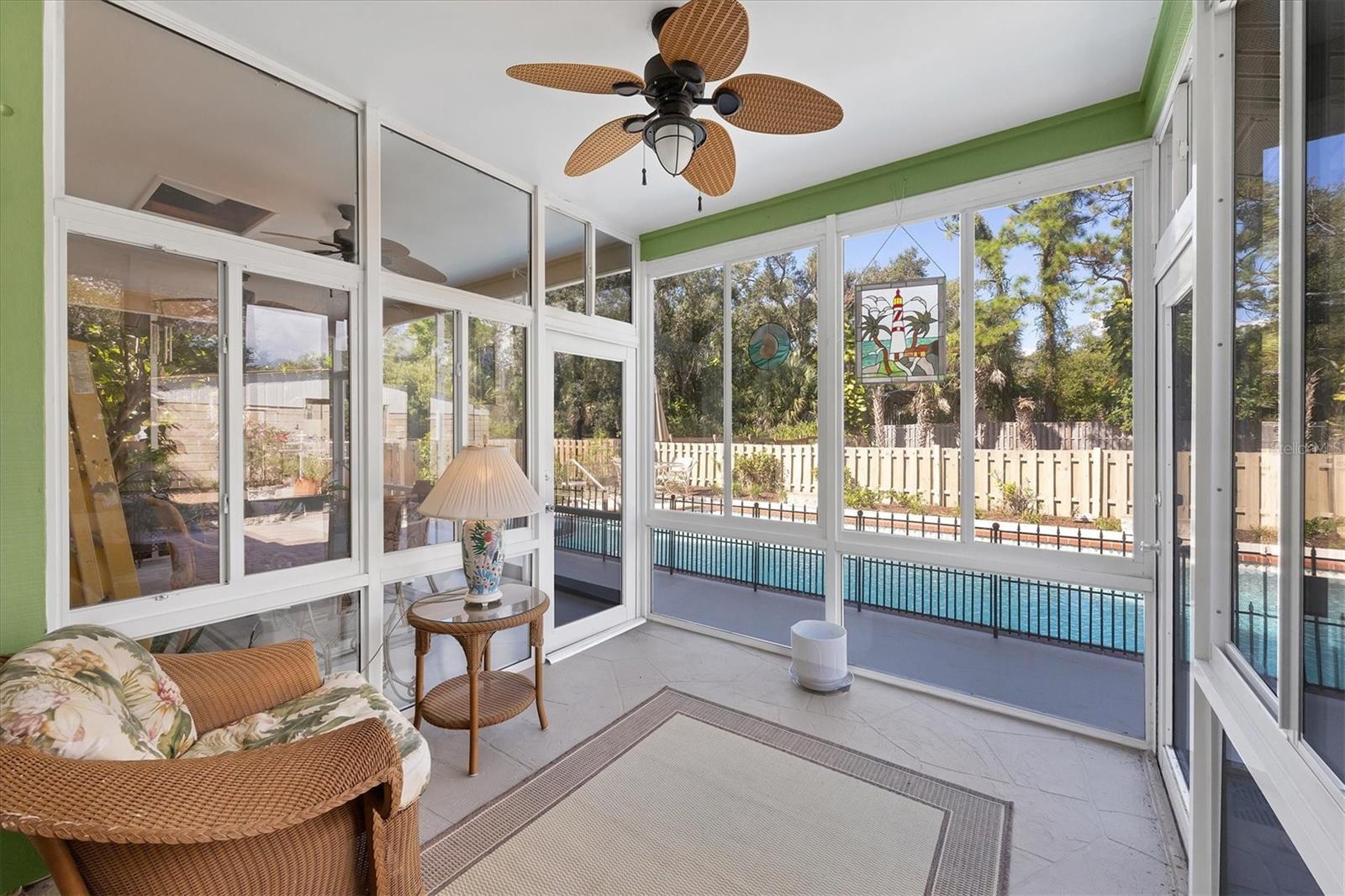 VENICE ACRES - Residential