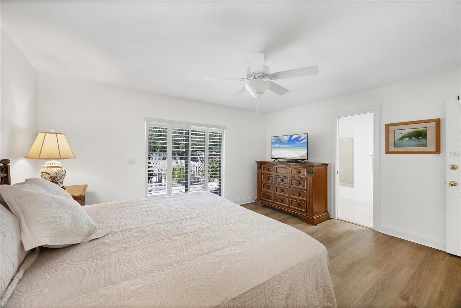 VENICE ACRES - Residential