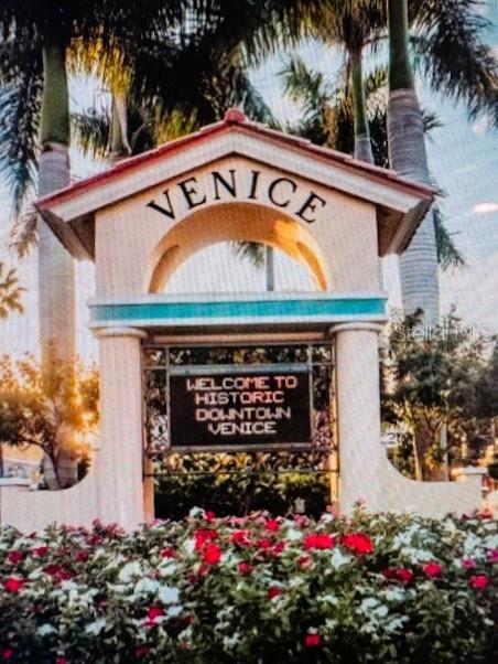 VENICE ACRES - Residential