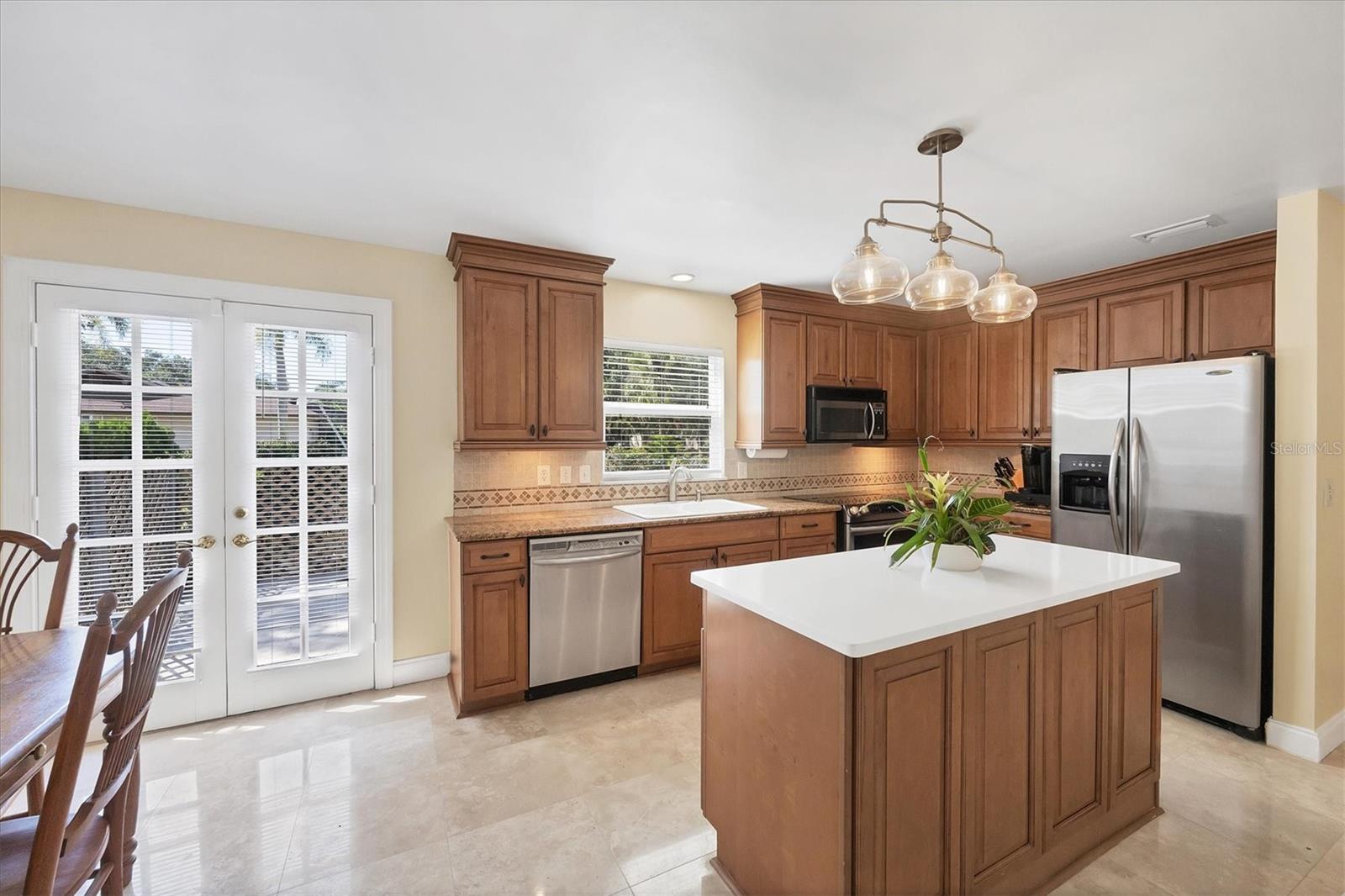 VENICE ACRES - Residential