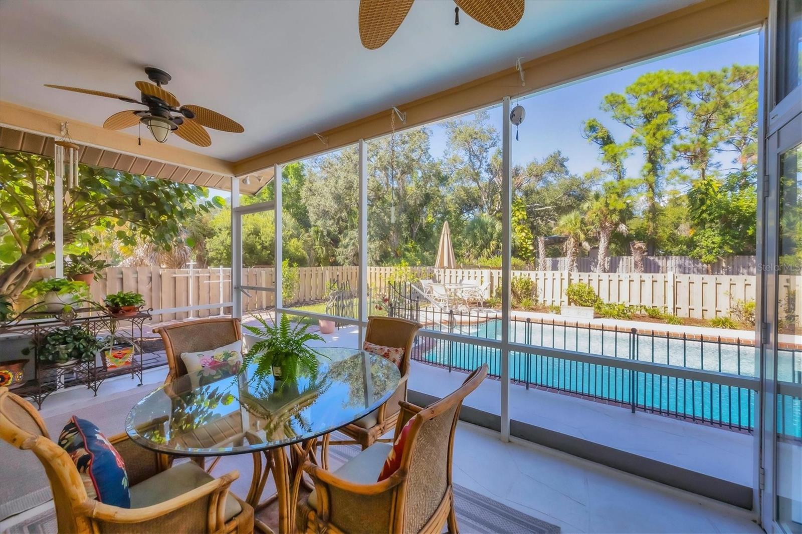 VENICE ACRES - Residential