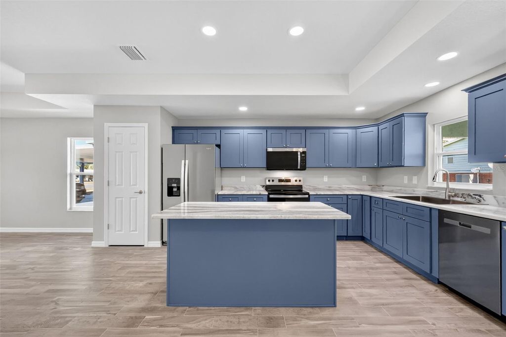 Photo of 1201 Dustin Drive, The Villages, FL 32159 (MLS # G5104551)