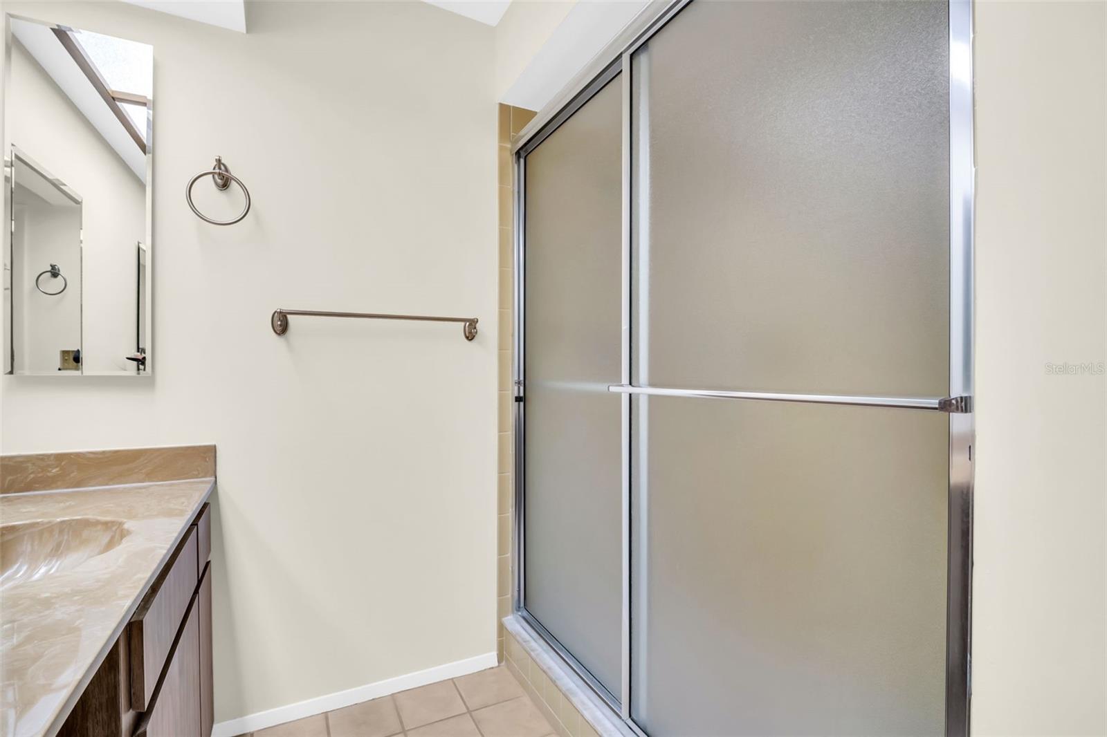 HIGHLAND LAKES VILLAS ON THE GREEN - Residential