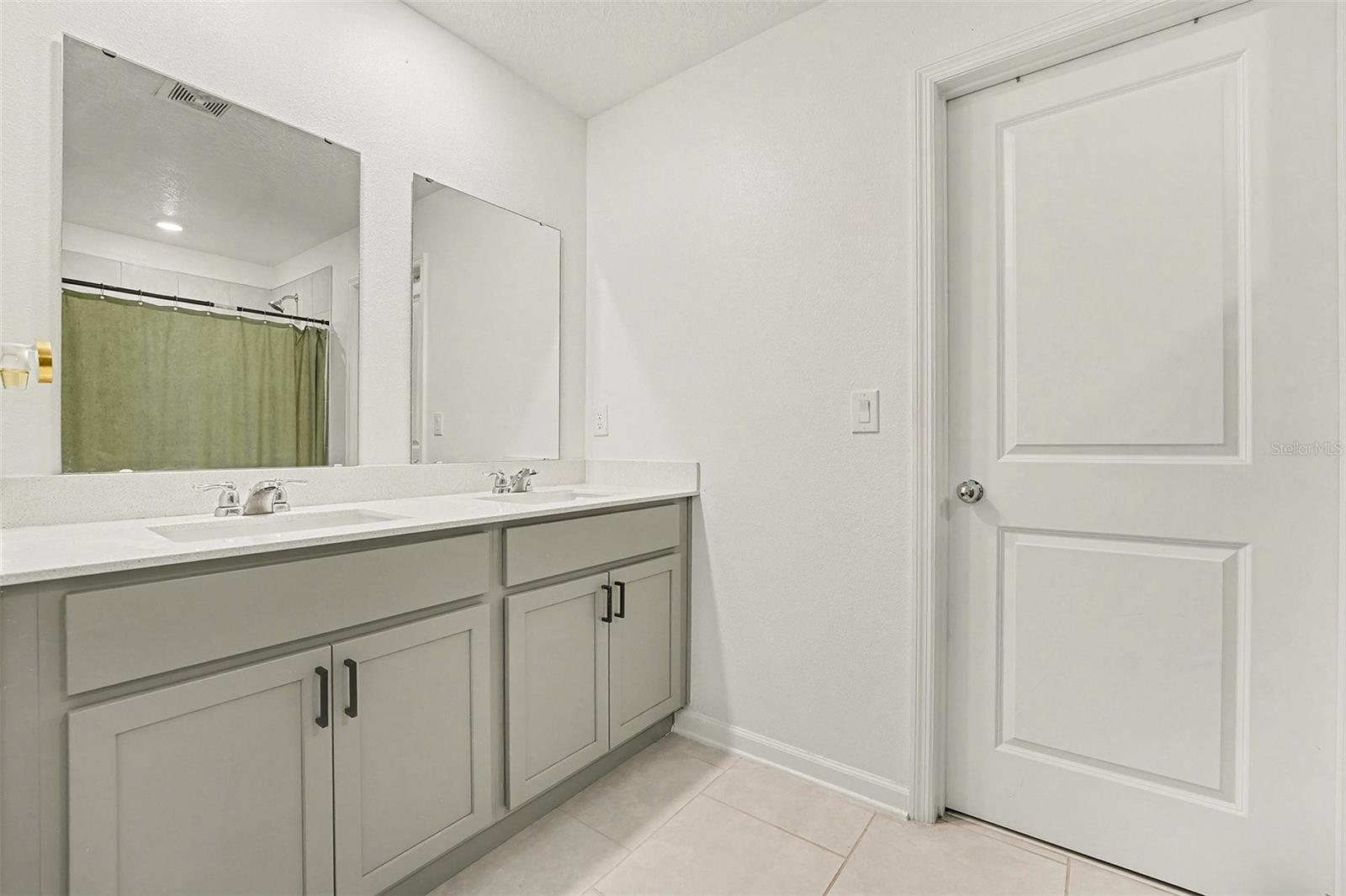 RANCHES AT MCLEOD 40S - Residential