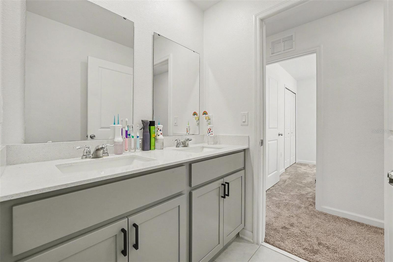 RANCHES AT MCLEOD 40S - Residential