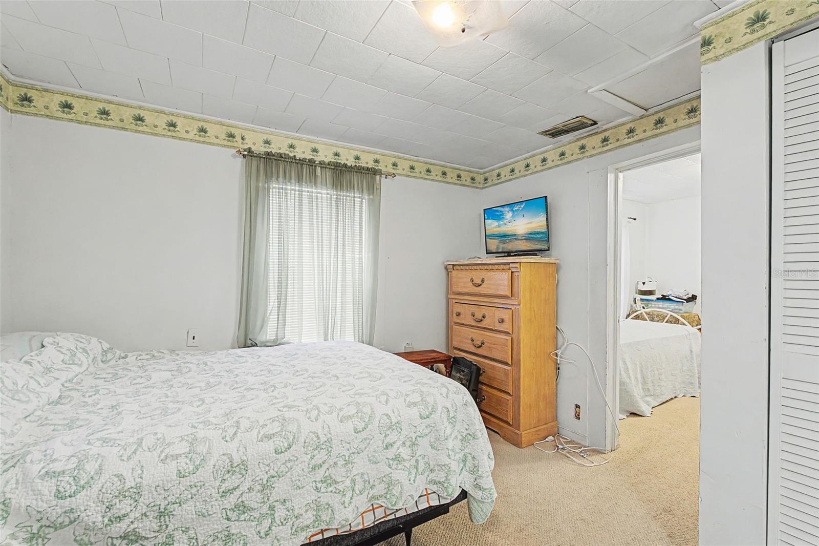 NEWTOWN HEIGHTS FIRST ADD TO - Residential