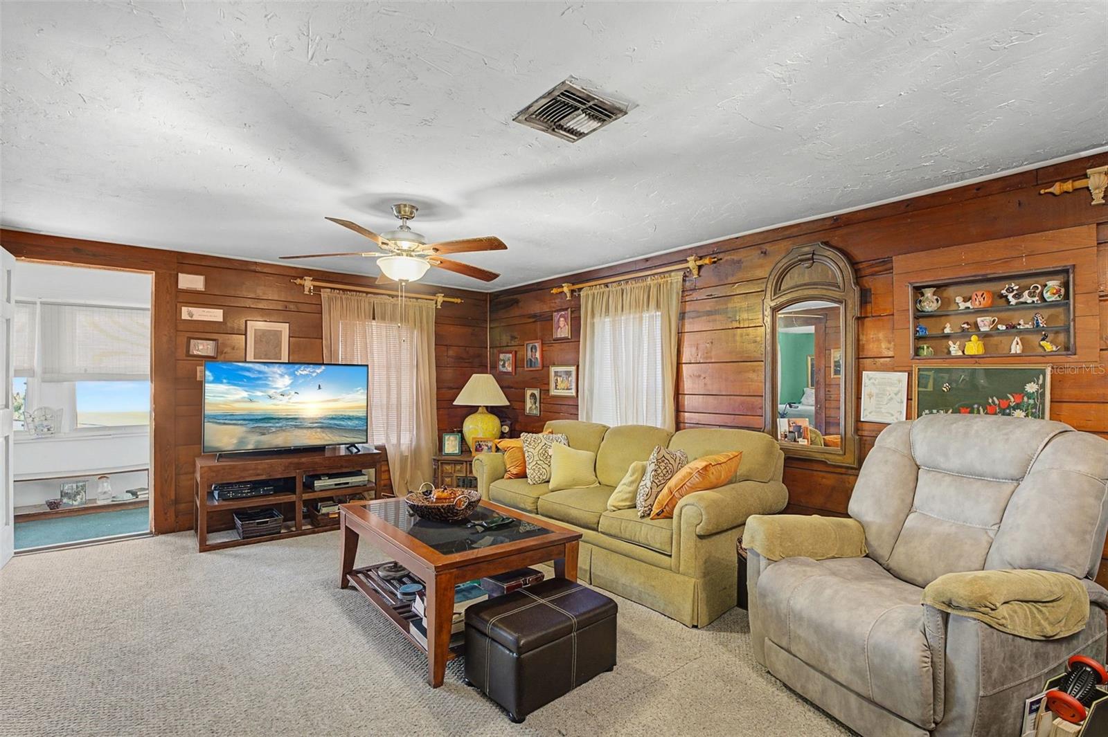 NEWTOWN HEIGHTS FIRST ADD TO - Residential