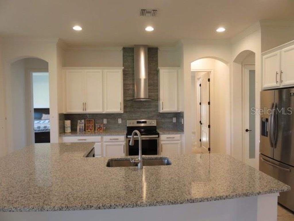 Photo of 6915 Indus Valley Circle, Parrish, FL 34219 (MLS # A4670146)