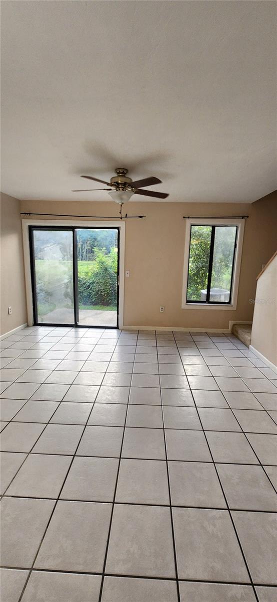 SOUTHFORK OAKS - Residential Lease