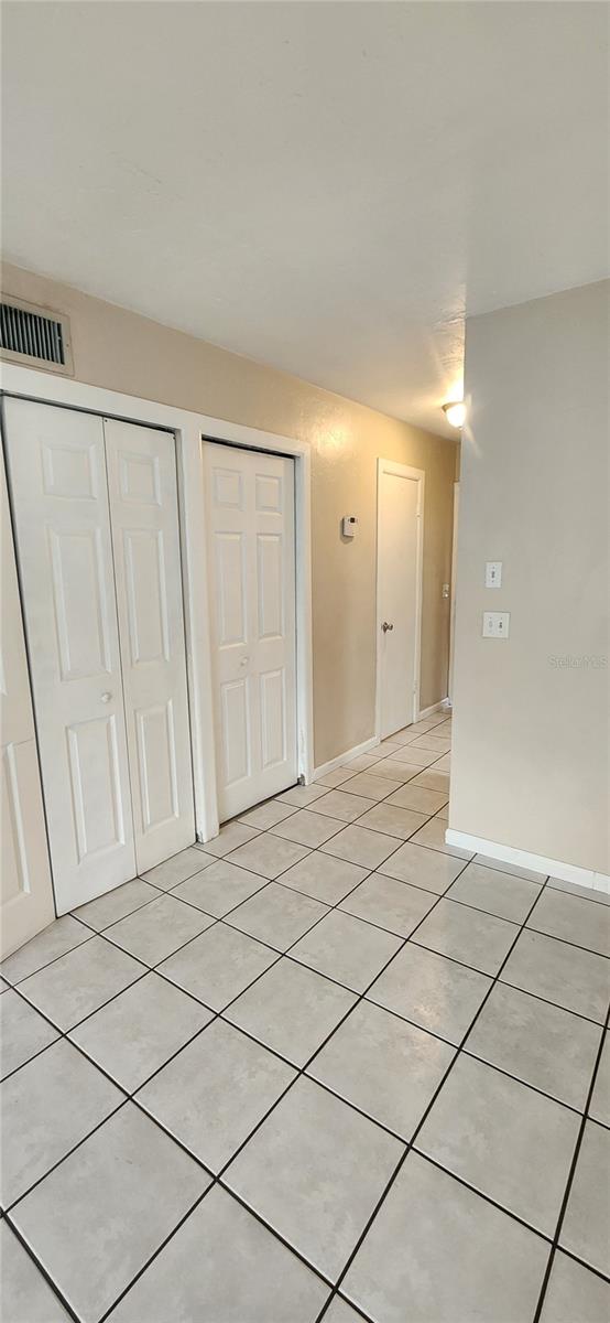 SOUTHFORK OAKS - Residential Lease