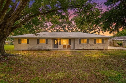 Photo of 1210 Carol Avenue, Auburndale, FL 33823 (MLS # L4962846)