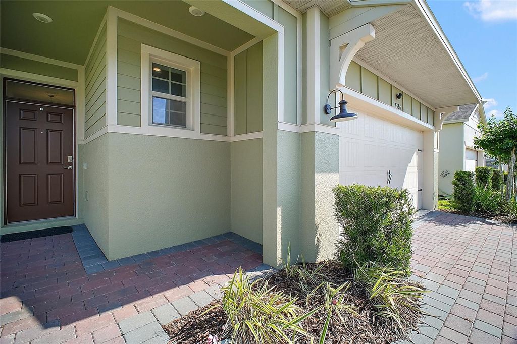 Photo of 17386 Blazing Star Circle, Clermont, FL 34714 (MLS # G5095939)