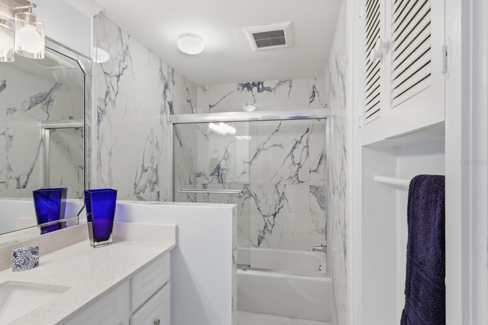 SPANISH MAIN YACHT CLUB CONDO - Residential Lease