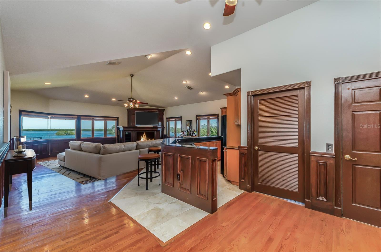 POINTE ALEXIS NORTH PH II - Residential Lease