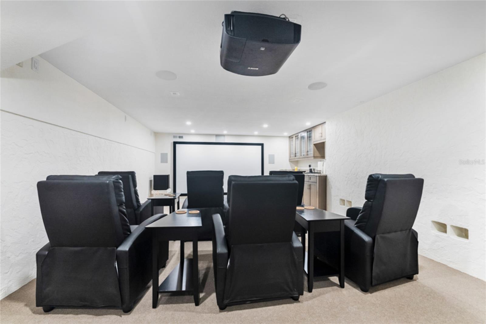 SORRENTO SHORES REPLAT - Residential