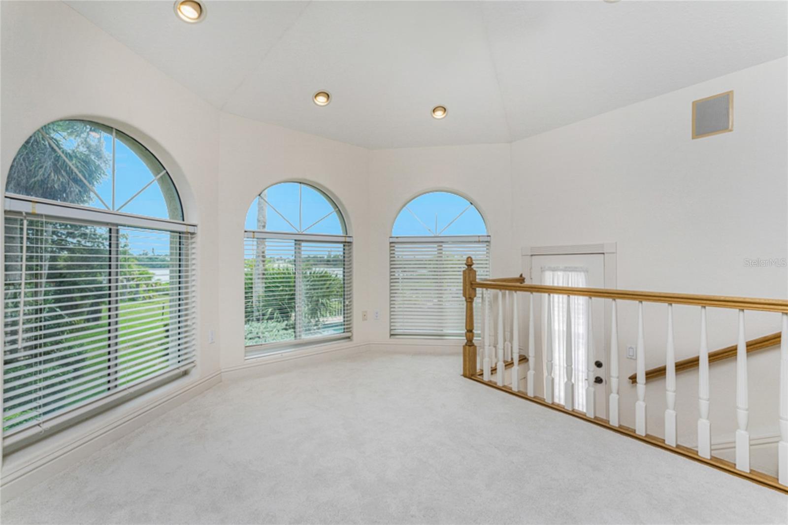 SORRENTO SHORES REPLAT - Residential