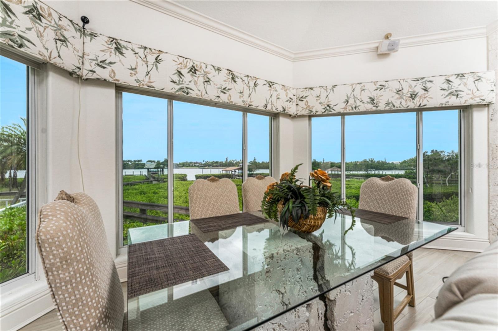 SORRENTO SHORES REPLAT - Residential