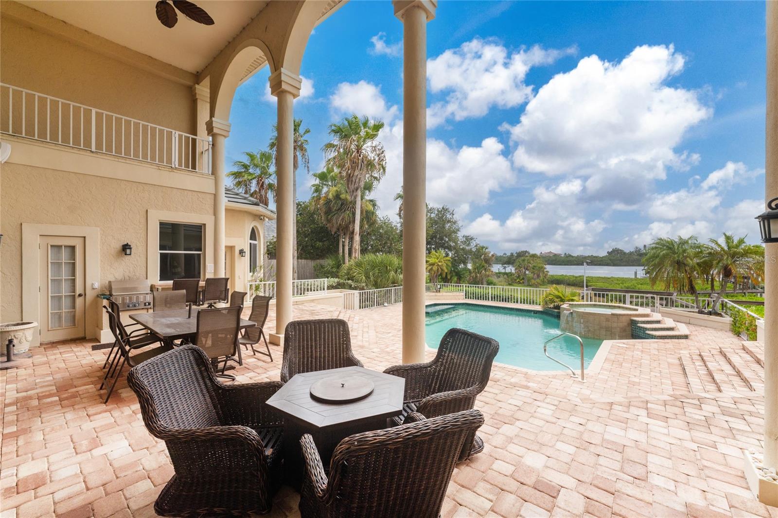 SORRENTO SHORES REPLAT - Residential