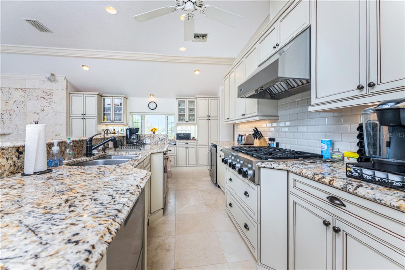 SORRENTO SHORES REPLAT - Residential