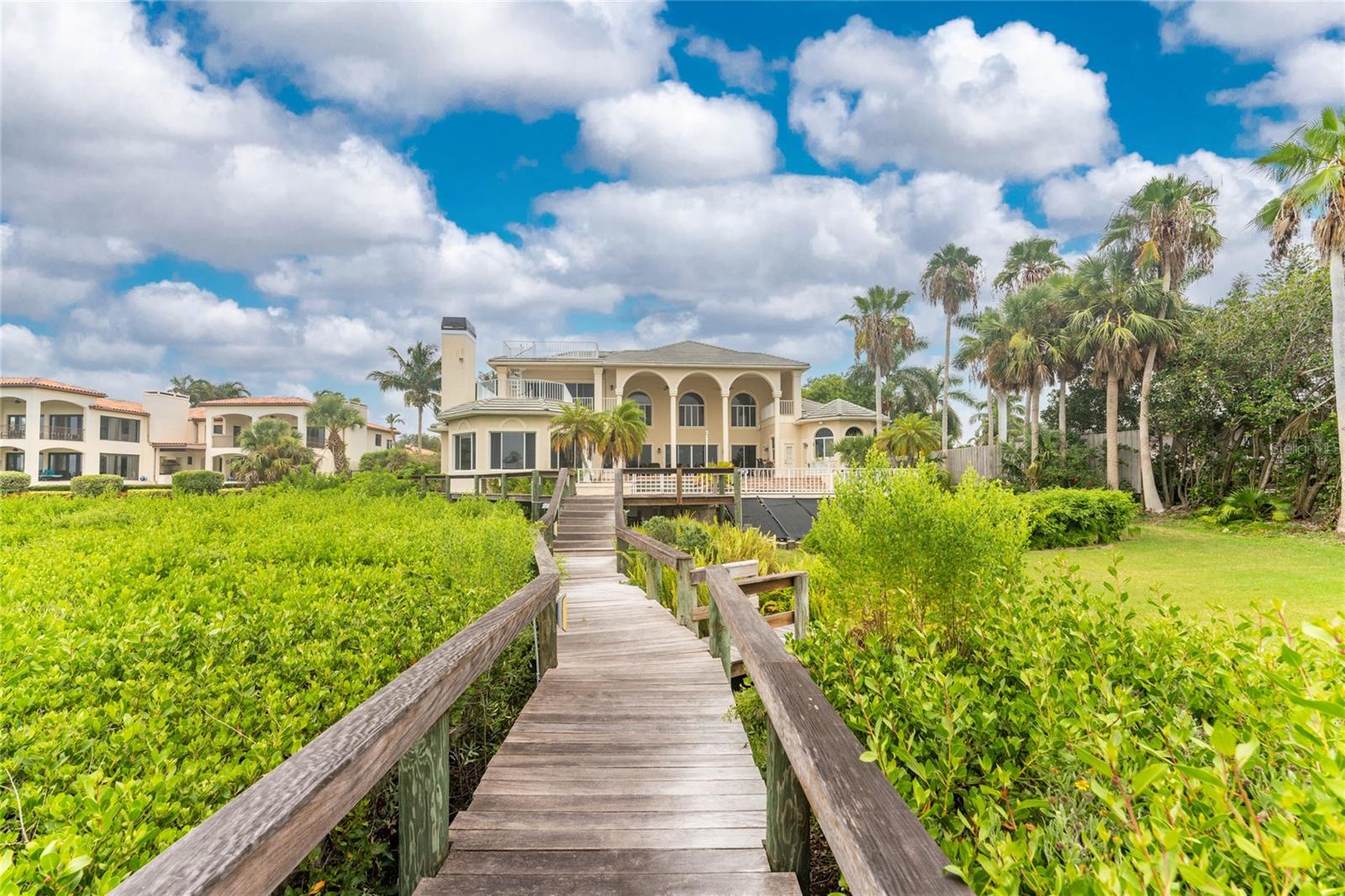 SORRENTO SHORES REPLAT - Residential