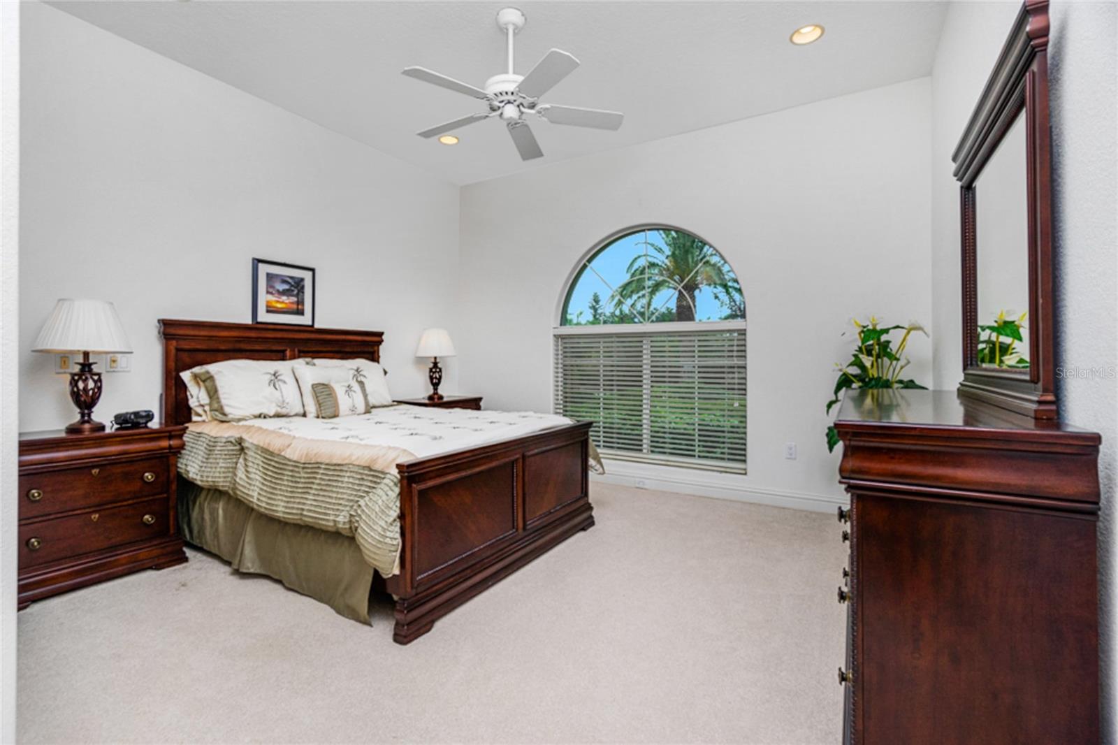 SORRENTO SHORES REPLAT - Residential