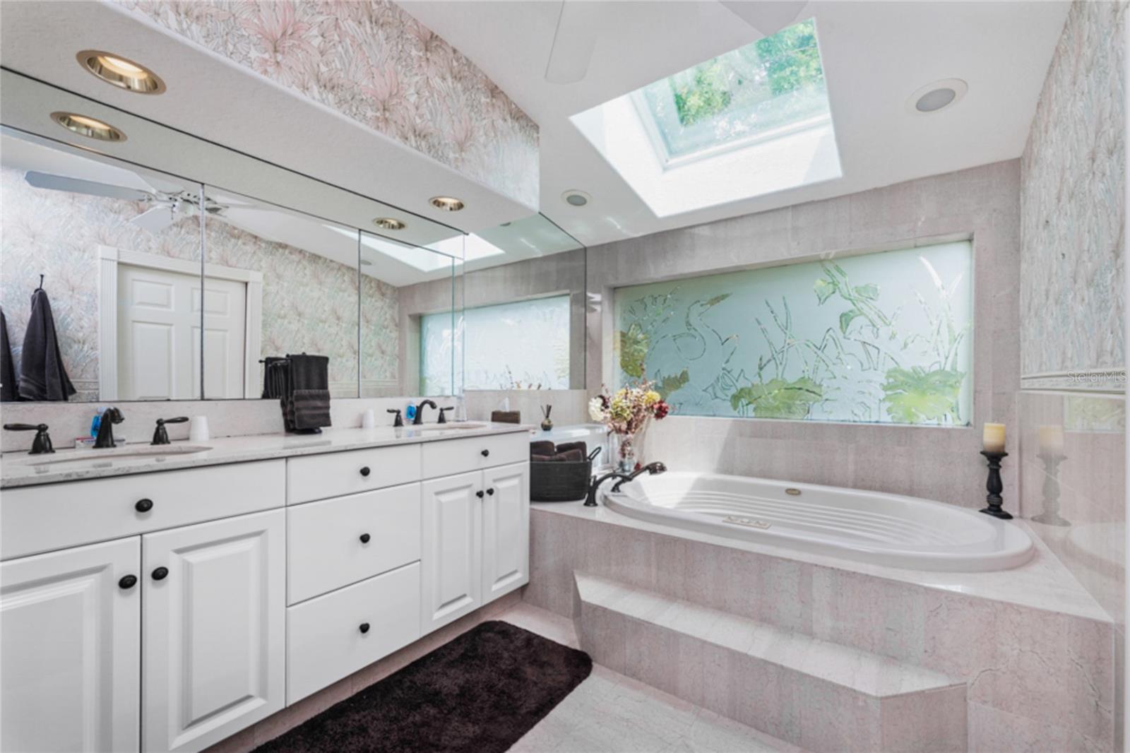 SORRENTO SHORES REPLAT - Residential